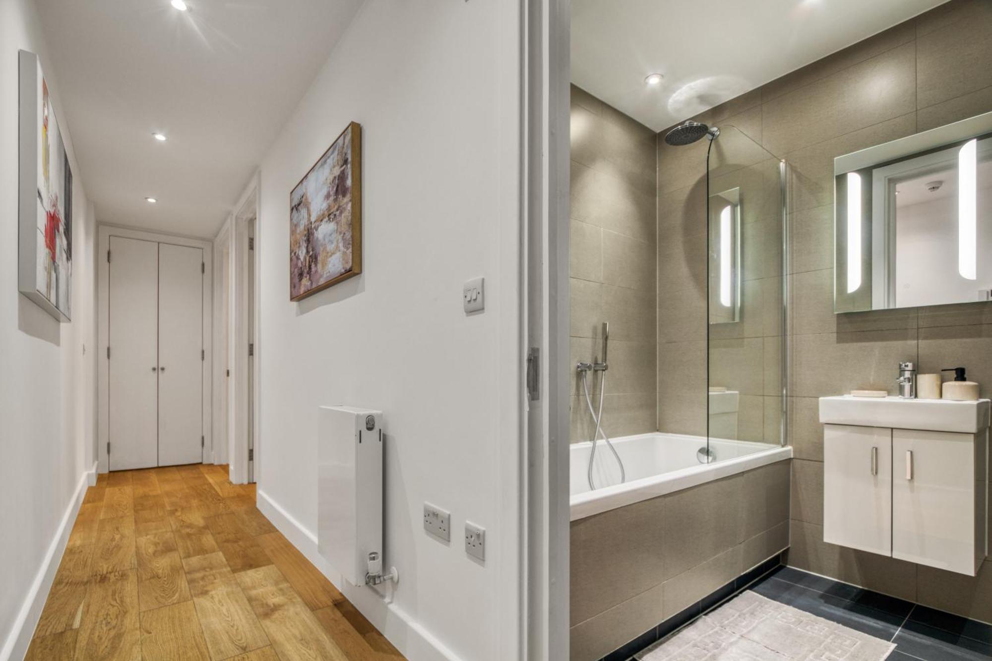A Vibrant 2 Bed & 2 Bath In Old Street Zone 1 Apartament *
